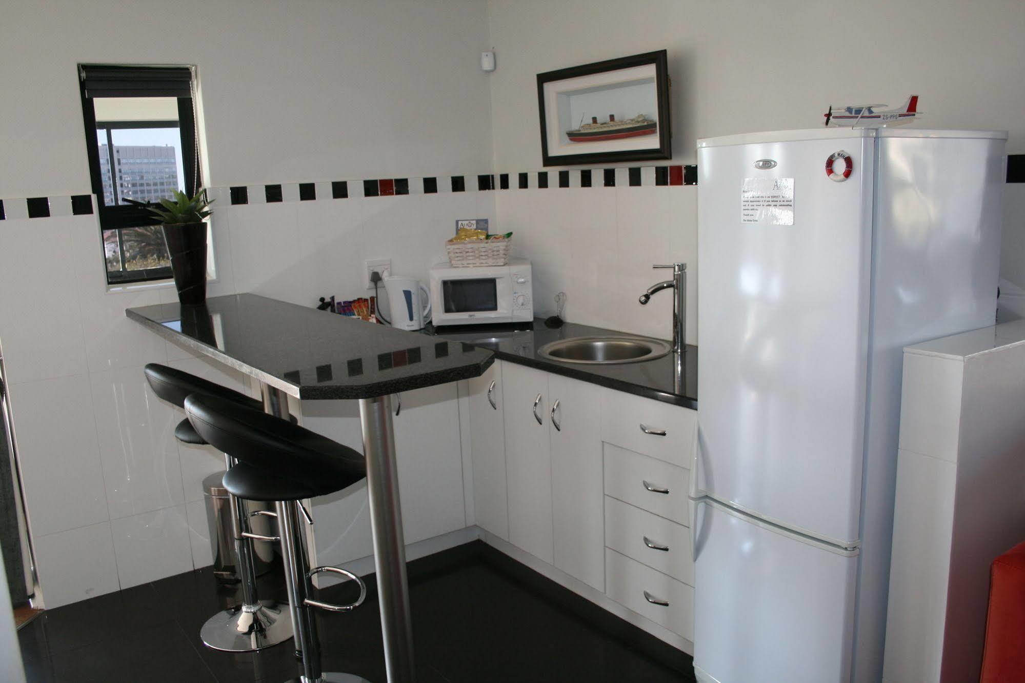 Ahoy Boutique Guest House Port Elizabeth Exterior photo